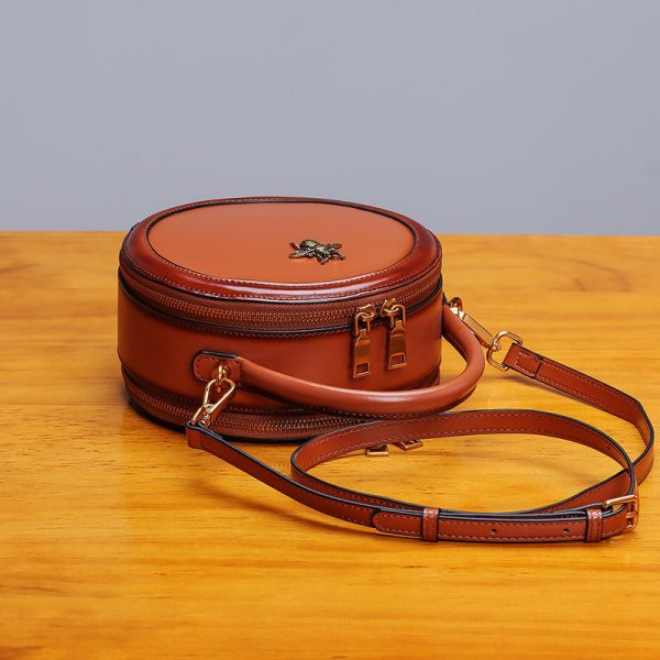 Bee Leather Circle Bag Crossbody Bags Shoulder Bag Purses for Women - Image 4