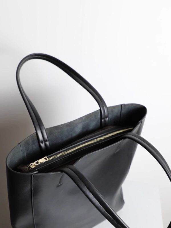 Womens Small Leather Tote Bag With Zipper Women Leather Handbag - Image 5